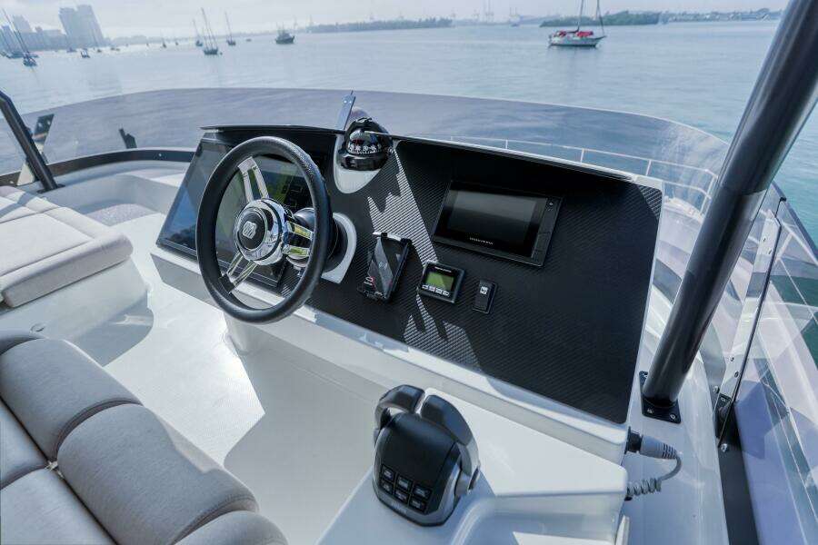 2022 Fountaine Pajot MY6