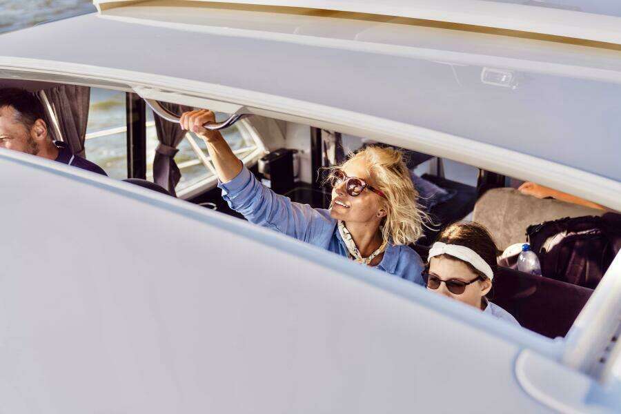 2025 Marex 330 Scandinavia