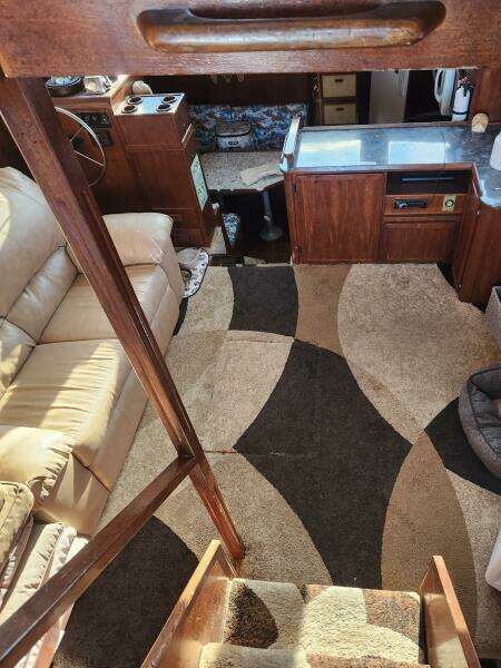 1985 Chris-Craft Catalina 42