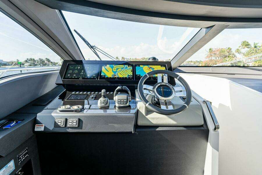 2024 Azimut S8