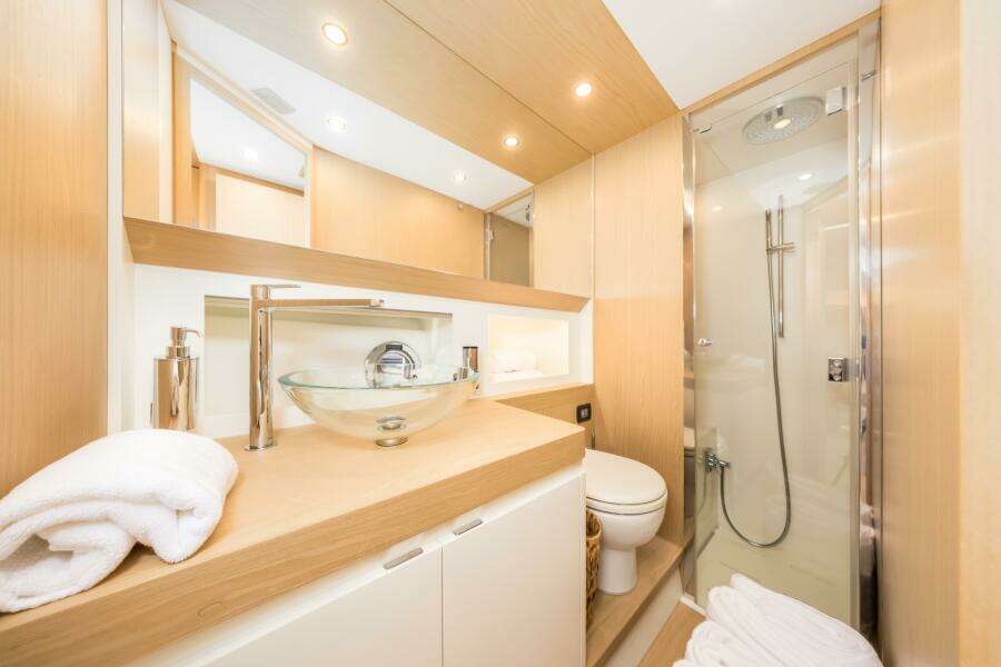 2021 Solaris 48 Open