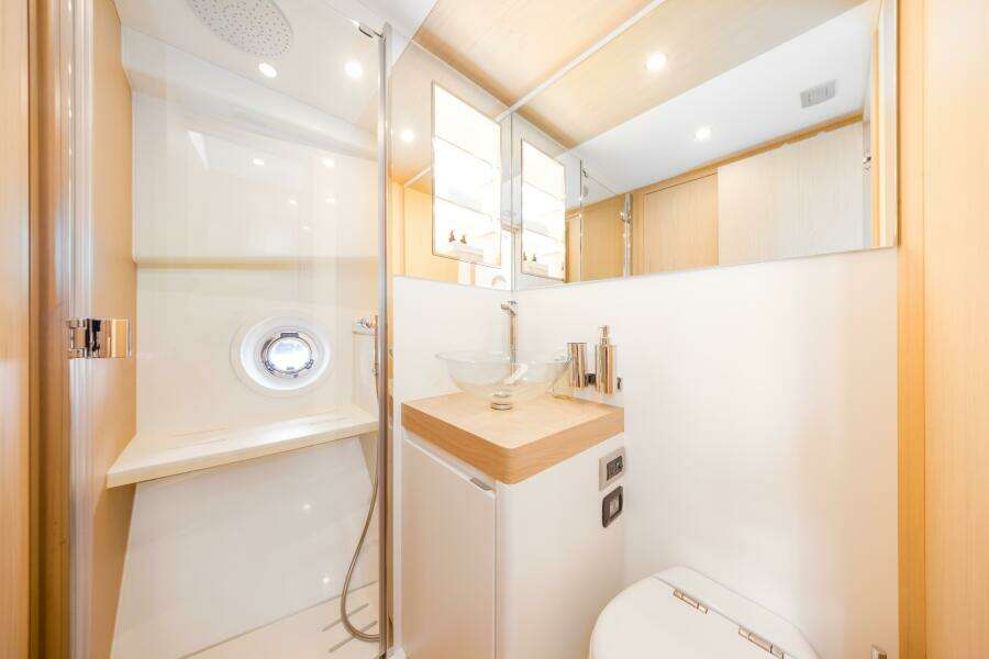 2021 Solaris 48 Open