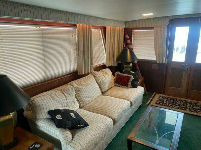 1983 Hatteras 53 ED