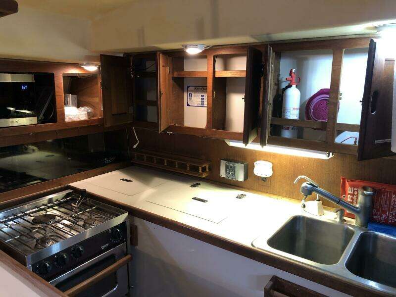 1988 Catalina Morgan Classic 41