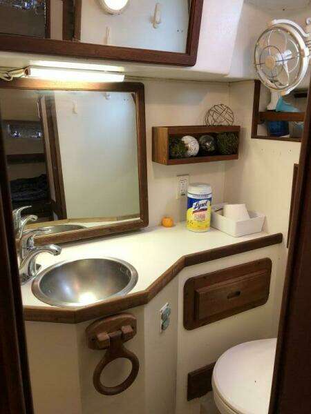 1988 Catalina Morgan Classic 41