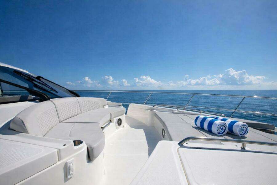 2018 Sea Ray L650 Fly