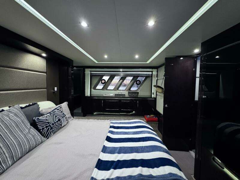 2018 Sea Ray L650 Fly