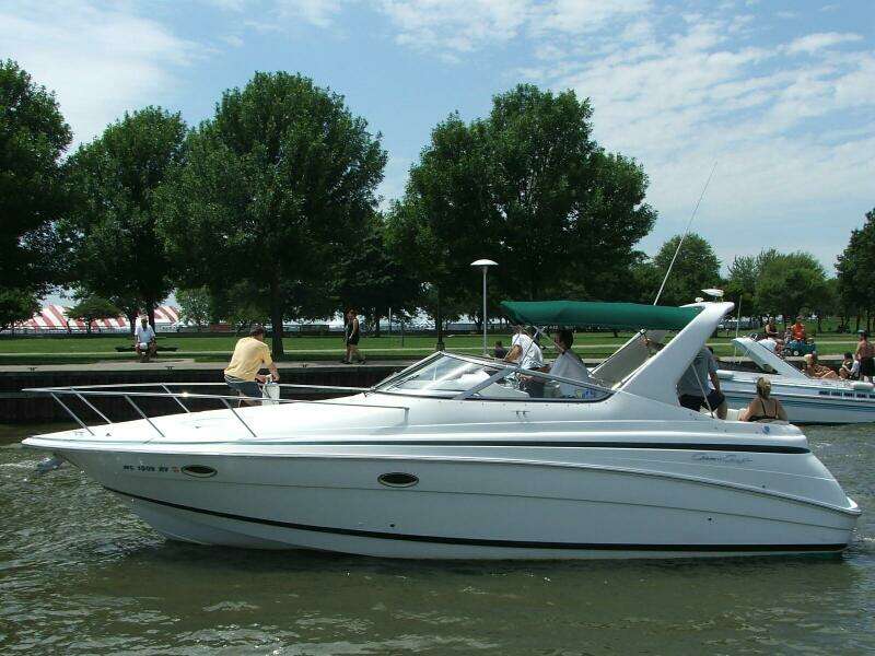 1998 Chris-Craft 320 Express Cruiser