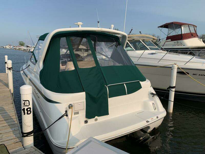 1998 Chris-Craft 320 Express Cruiser