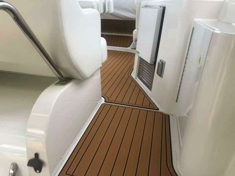 2002 Carver 444 Cockpit Motor Yacht