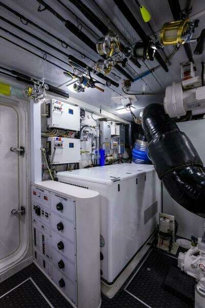 2009 Pacific Mariner 