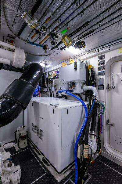 2009 Pacific Mariner 