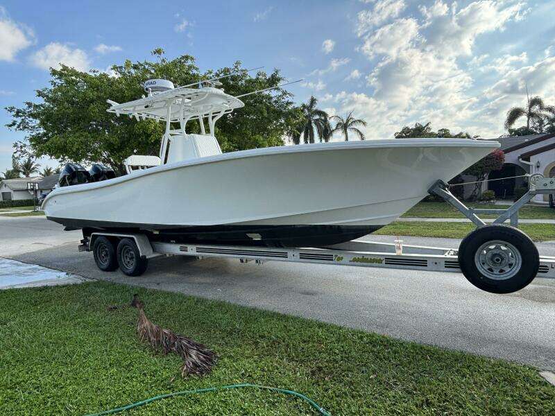 2012 Yellowfin 29
