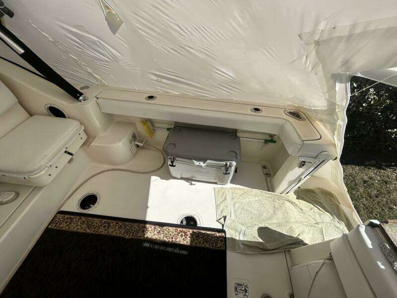 2002 Pursuit 3000 Express