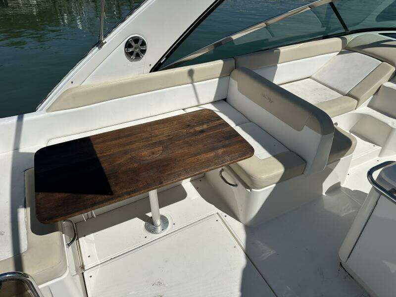 2013 Sea Ray 370 Venture