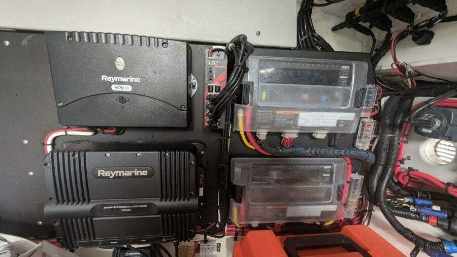 2021 Vela Boatworks 368 Center Console