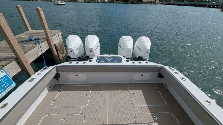 2021 Vela Boatworks 368 Center Console