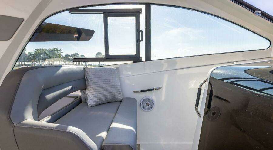 2021 Beneteau Gran Turismo 32