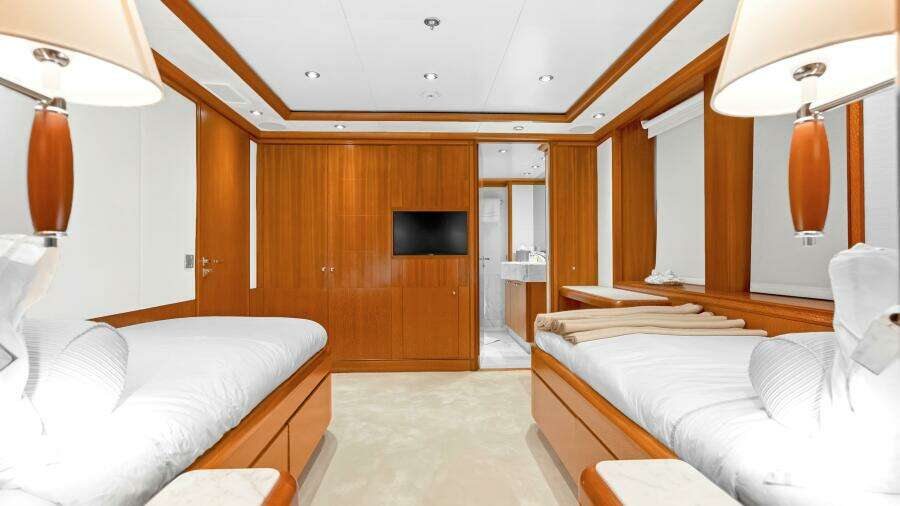 2003 Royal Denship Motor Yacht