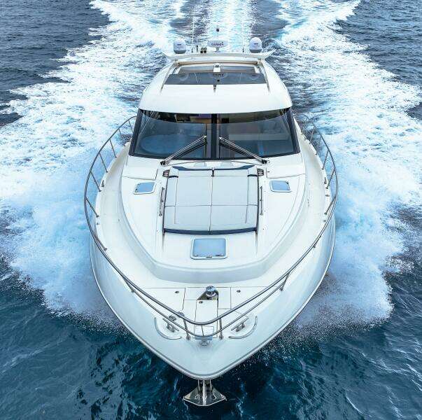 2022 Riviera 6000 Sport Yacht Platinum Edition