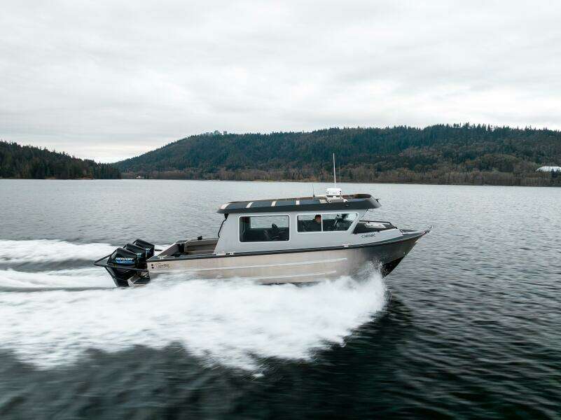 2023 Liquid Metal Maquinna Crew