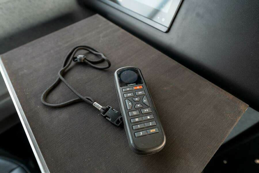 2023 Liquid Metal Maquinna Crew