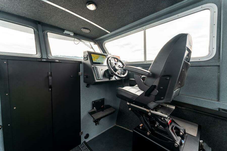 2023 Liquid Metal Maquinna Crew