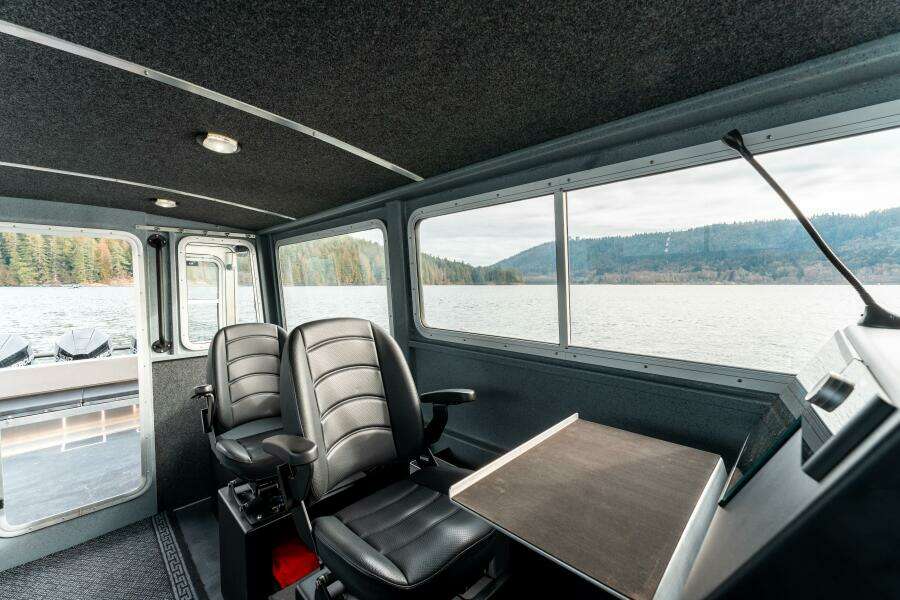 2023 Liquid Metal Maquinna Crew