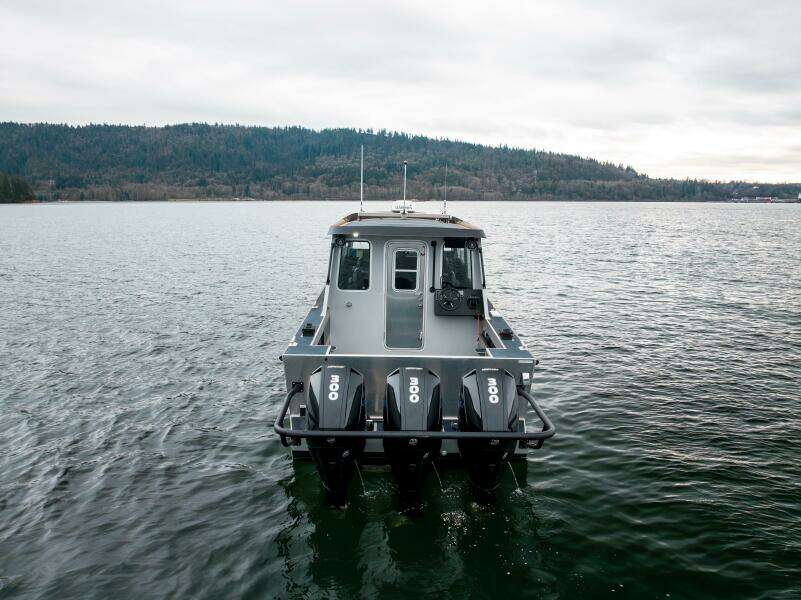 2023 Liquid Metal Maquinna Crew