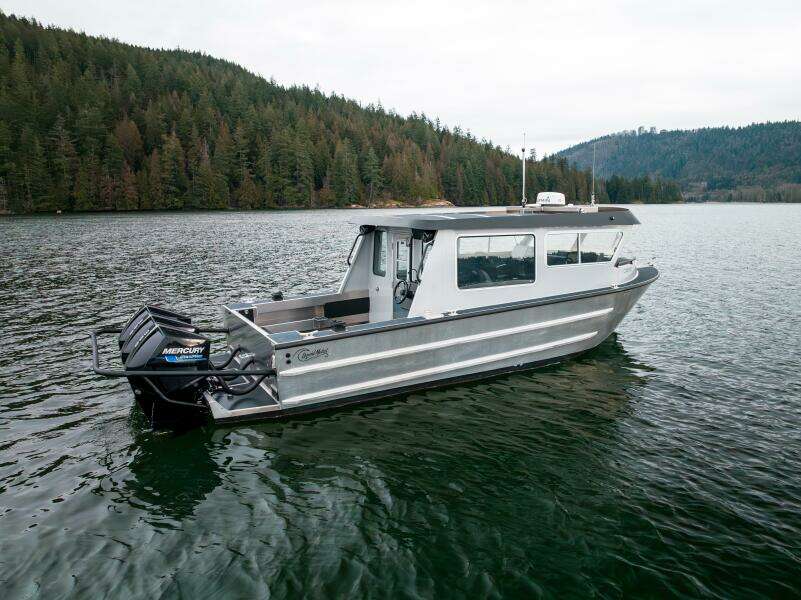 2023 Liquid Metal Maquinna Crew