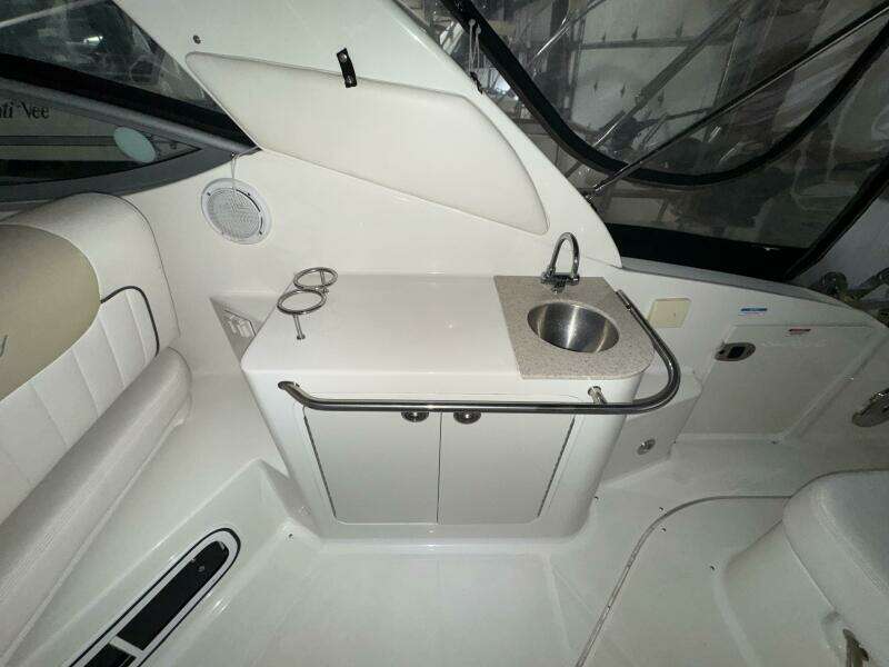 2010 Sea Ray 280 Sundancer