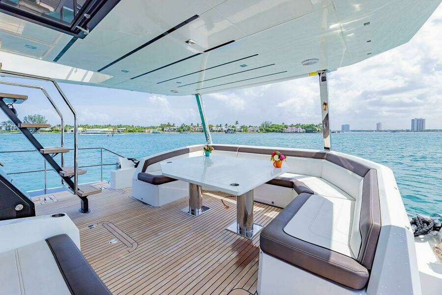 2019 Galeon 640 Fly