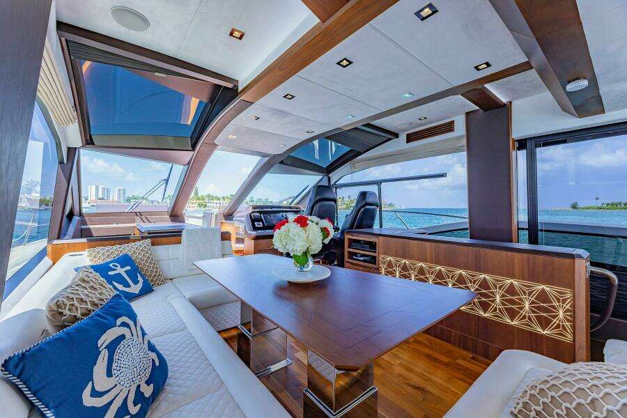 2019 Galeon 640 Fly