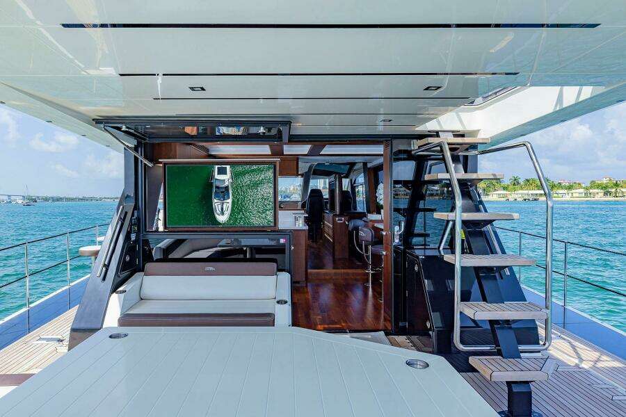 2019 Galeon 640 Fly