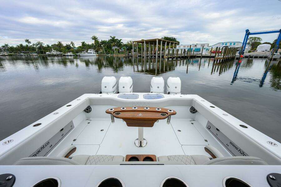 Freeman 42 LR Nitsa - Cockpit