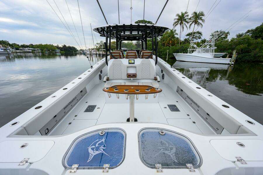 Freeman 42 LR Nitsa - Cockpit