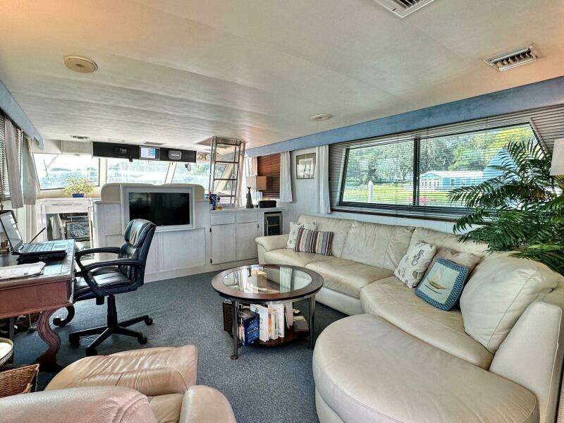 1987 Hatteras 54 MotorYacht