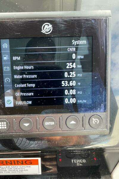 2023 Beneteau Antares 8