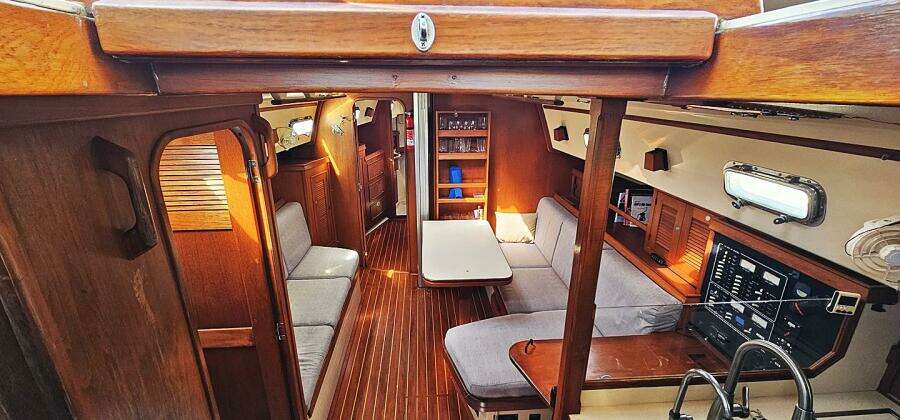 1997 Island Packet 40