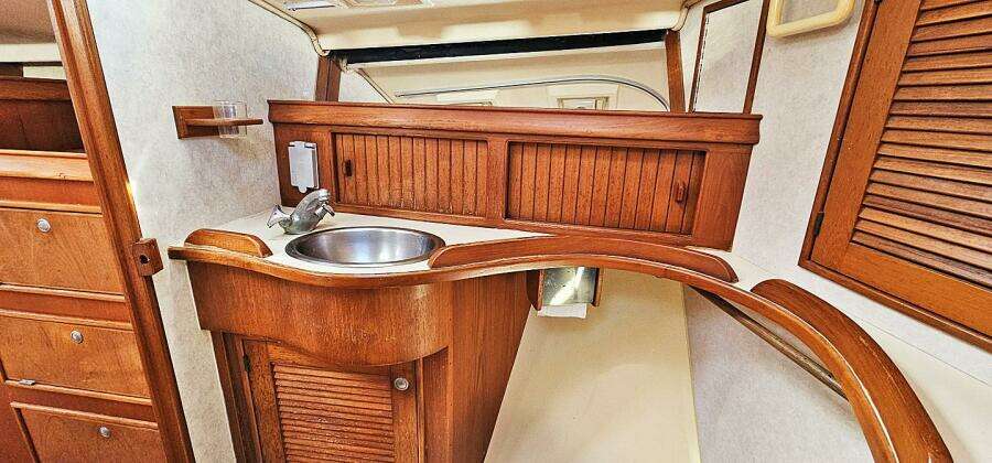 1997 Island Packet 40