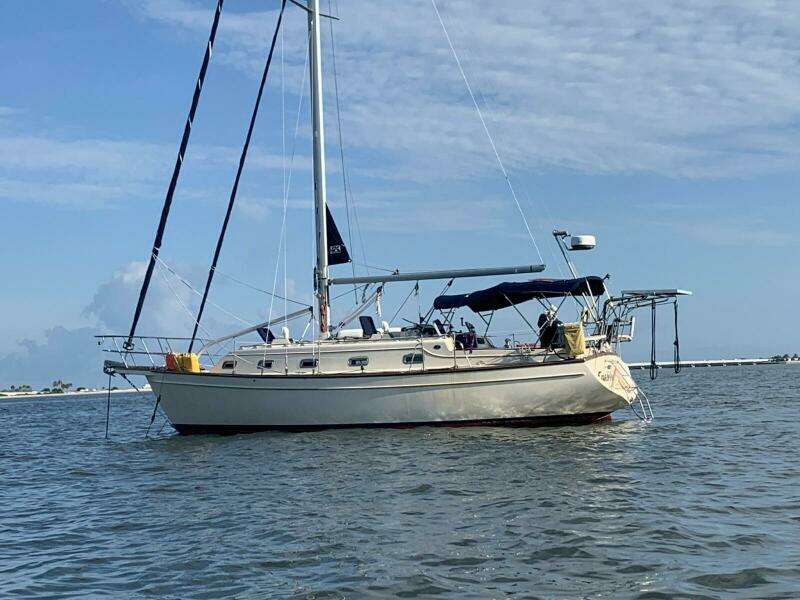 1999 Island Packet 350