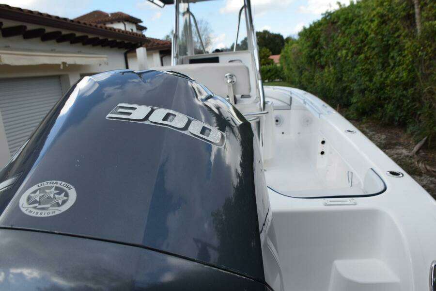 300hp Yamaha 4-Stroke, Fully Serviced   