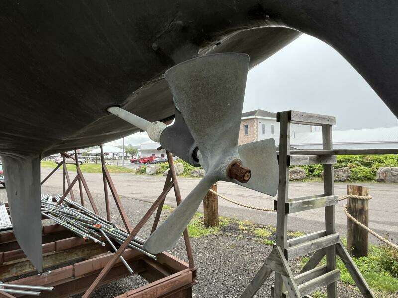 1983 Cheoy Lee Pedrick 41