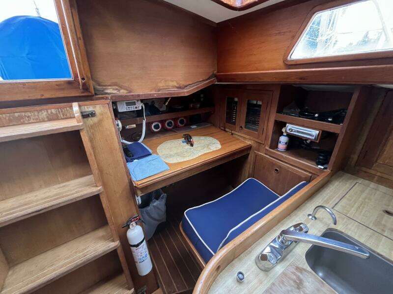 1983 Cheoy Lee Pedrick 41