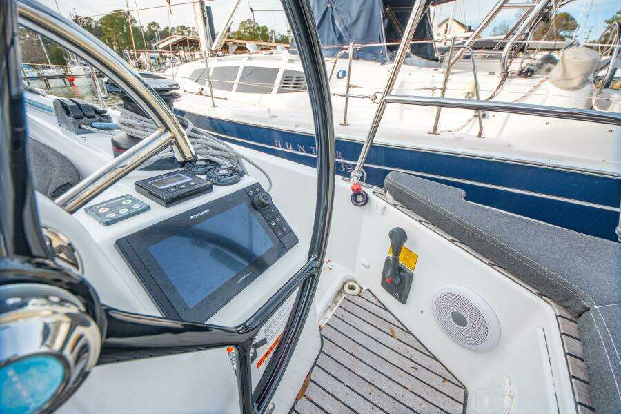 2023 Jeanneau Sun Odyssey 410