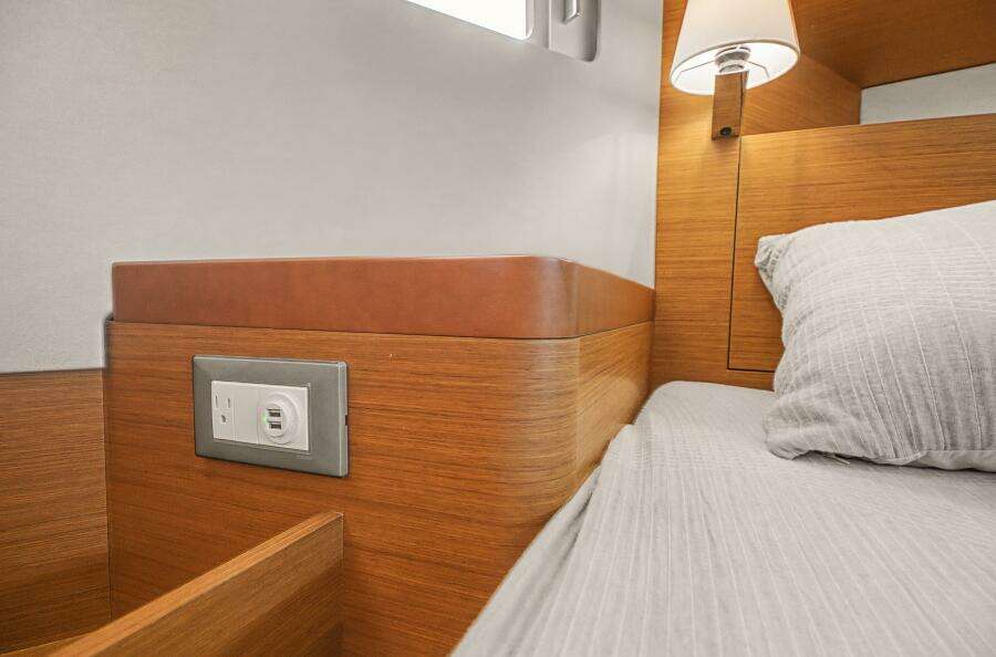 2023 Jeanneau Sun Odyssey 410