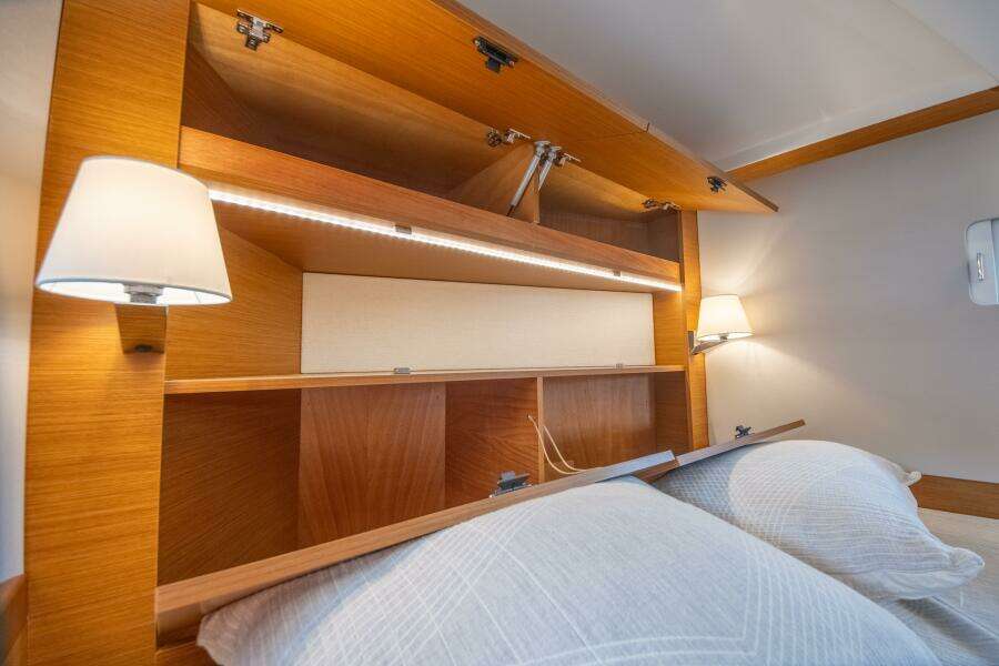 2023 Jeanneau Sun Odyssey 410