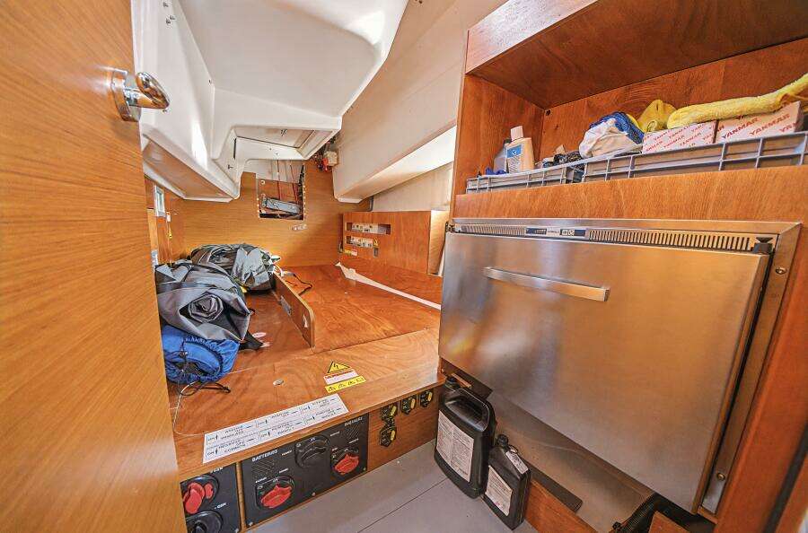 2023 Jeanneau Sun Odyssey 410