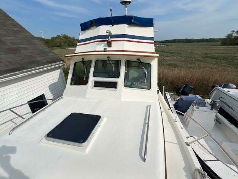 1989 Blue Seas Flybridge Cruiser