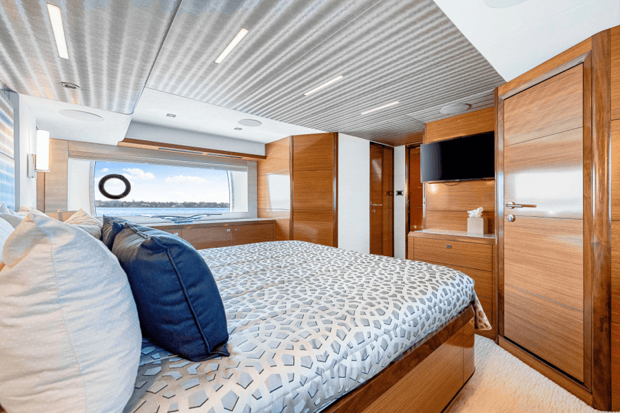 2018 Ocean Alexander 70E